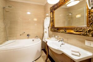 Hotel z Jacuzzi w Pokoju Bydgoszcz